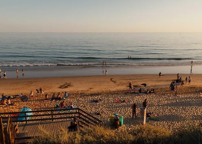 Acoteias B3 * Αλμπουφέιρα